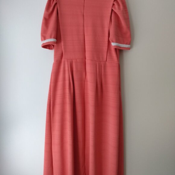 Amish Mennonite Cape Dress 42"B 38"W Coral Pink VERY Heavy Fabric - Picture 10 of 13